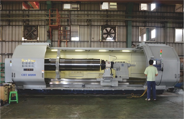 La máquina del torno CNC